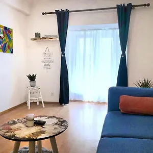  Appartamento 1br On The Beautiful Street In Center